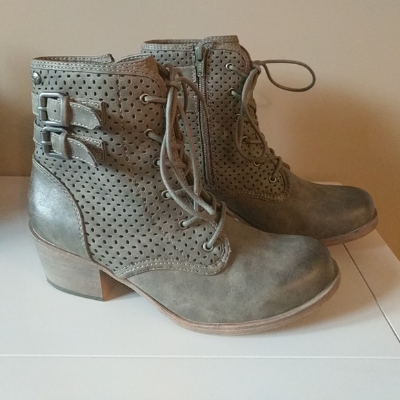 roxy vargas combat boot